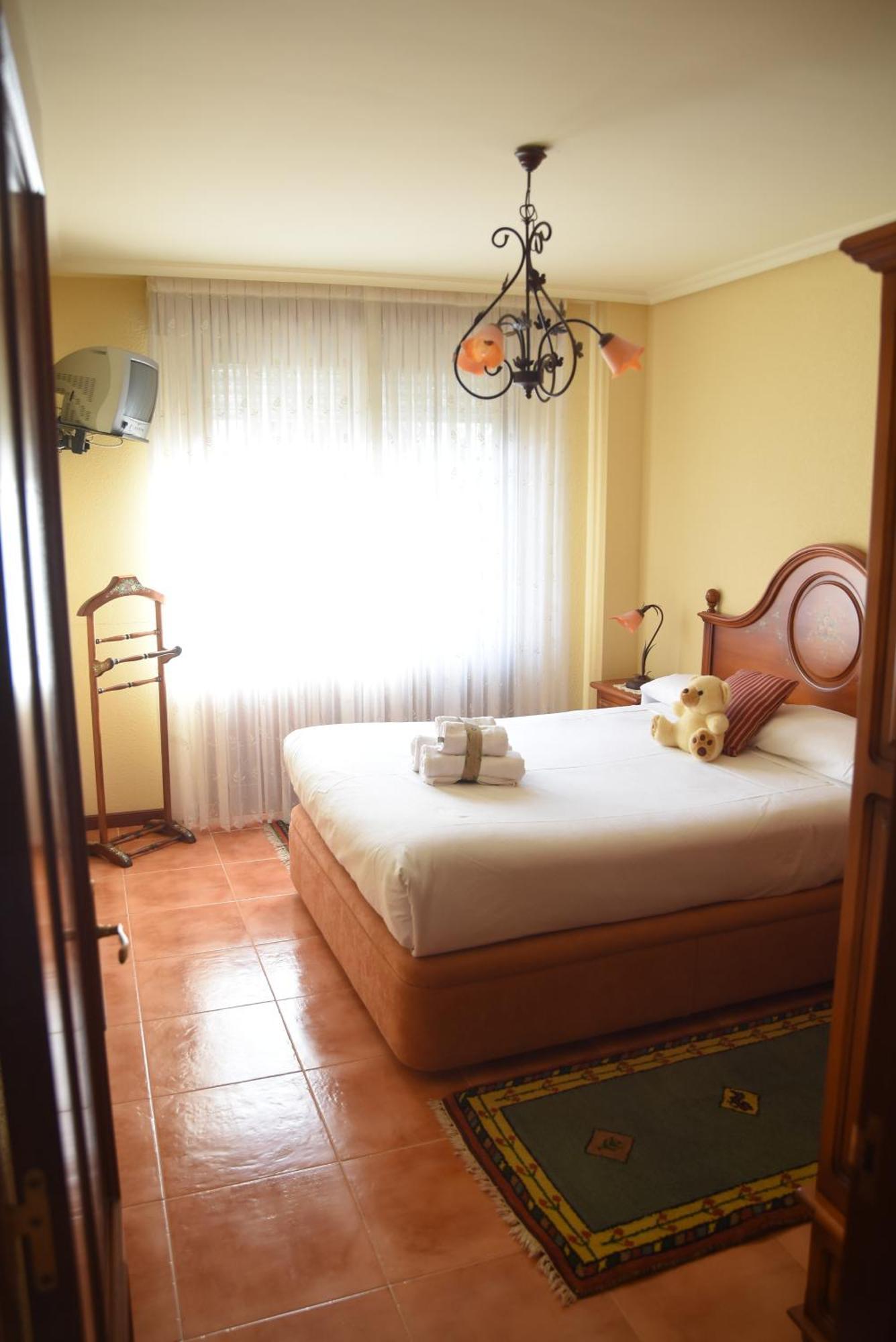 Chalet En Urbanizacion Con Piscina Argoños Exteriér fotografie
